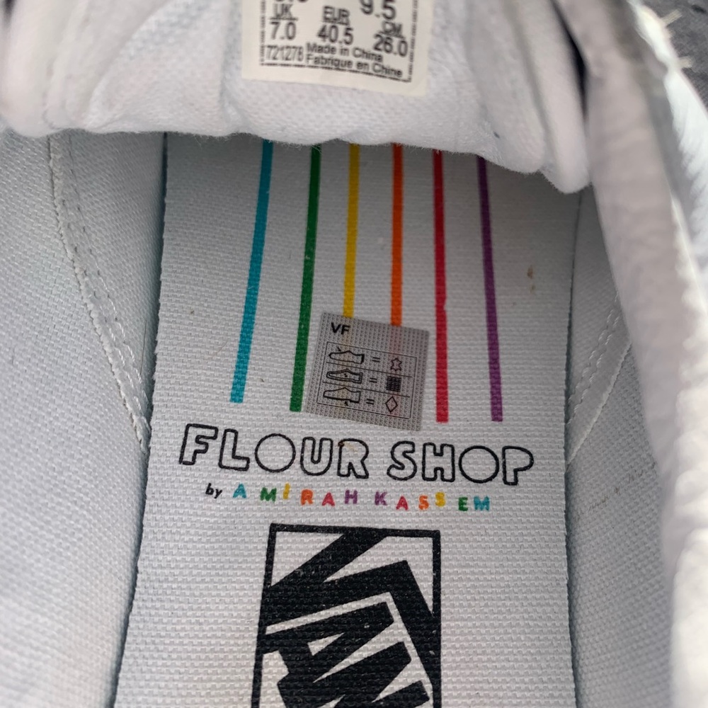VANS X FLOUR SHOP OLD SKOOL rainbow sneakers - Picture 10 of 11